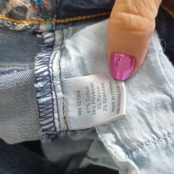 John Mark Floral Embroidered Jeans Raw Hem, 27" Inseam - Picture 6 of 9